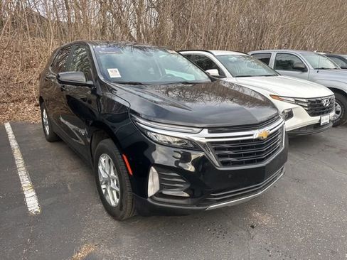 Used 2023 Chevrolet Equinox LT image 8