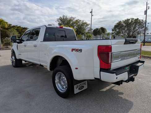 Used 2021 Ford F450 Limited w/ FX4 Off-Road Package AWD/4WD image 6