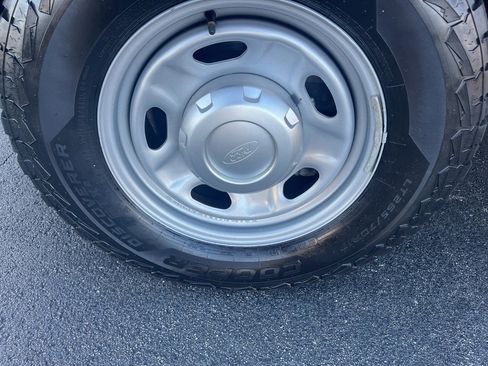 Used 2021 Ford F350 XL w/ Power Equipment Group image 9