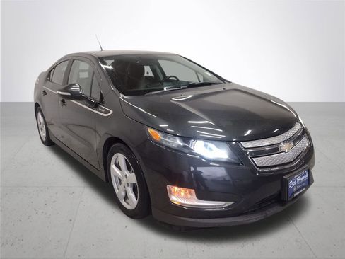 Used 2014 Chevrolet Volt Premium w/ Premium Trim Package image 4