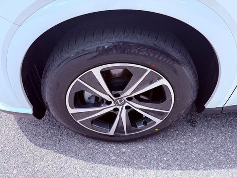 Certified 2025 Lexus RX 350 FWD image 16