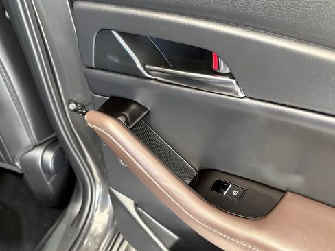 Used 2021 MAZDA CX-30 AWD 2.5 S w/ Premium Package image 25