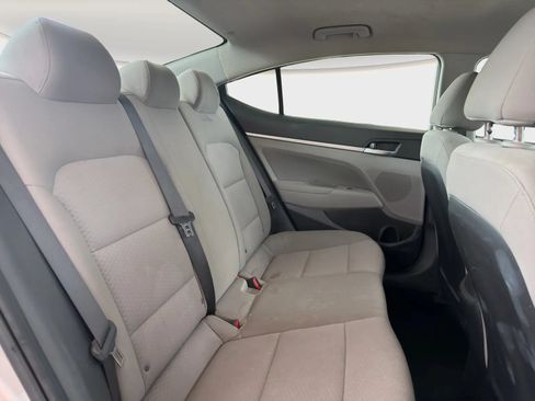 Used 2020 Hyundai Elantra SEL FWD image 19