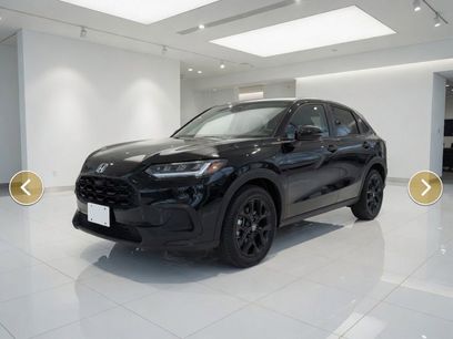 Used 2025 Honda HR-V Sport