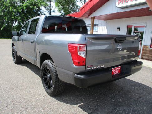 Used 2023 Nissan Titan S AWD/4WD image 6