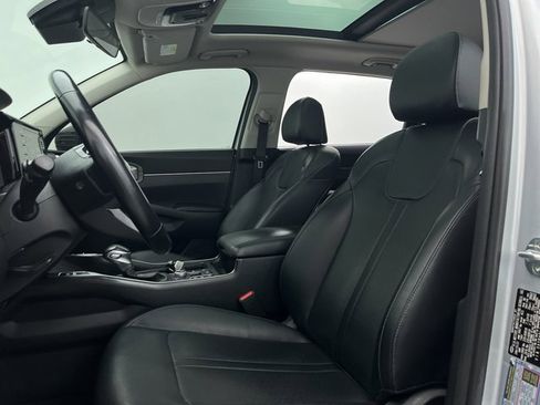 Used 2021 Kia Sorento EX w/ Panoramic Sunroof Package image 17