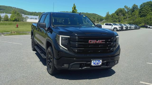 Used 2022 GMC Sierra 1500 Elevation AWD/4WD image 3