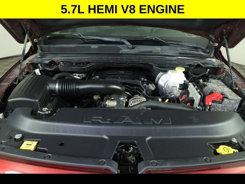 Used 2019 RAM 1500 Big Horn AWD/4WD image 6