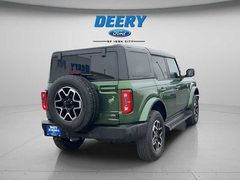 Used 2025 Ford Bronco Outer Banks image 6