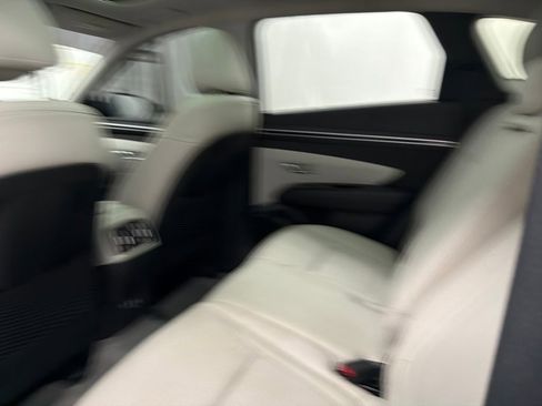 Used 2024 Hyundai Tucson Limited FWD image 19