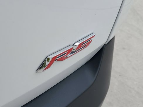 Used 2023 Chevrolet Traverse RS image 10