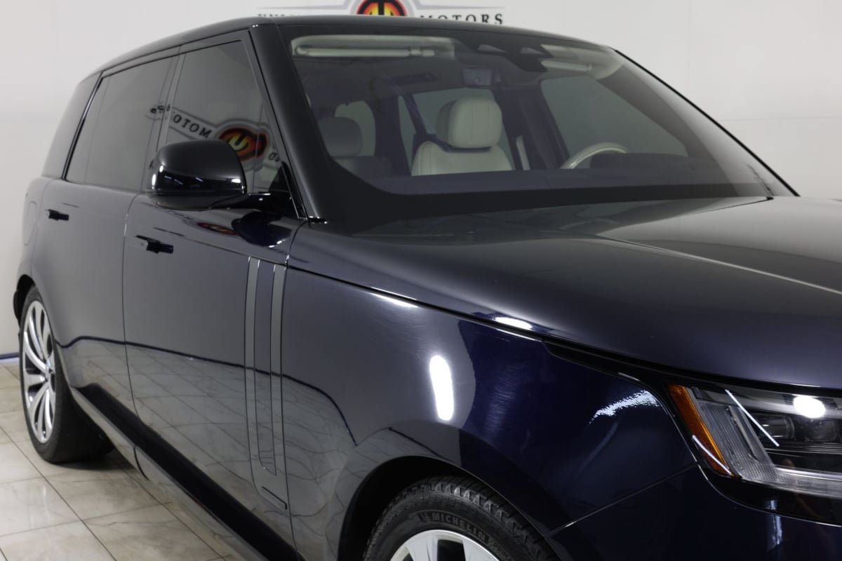 Used 2023 Land Rover Range Rover Long Wheelbase Autobiography AWD/4WD image 39