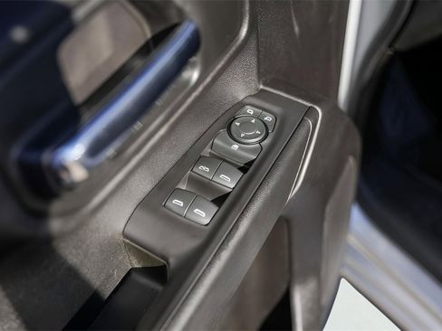 Used 2019 Chevrolet Silverado 1500 Custom w/ Custom Convenience Package image 24