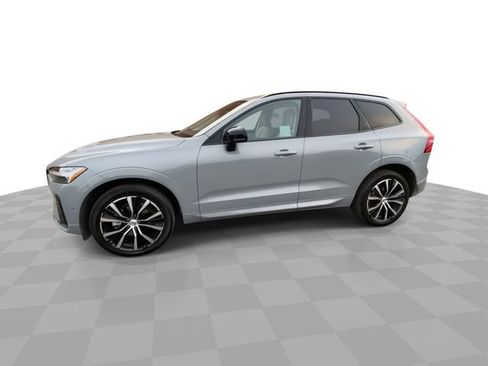 Used 2025 Volvo XC60 B5 Plus w/ Protection Package Premier AWD/4WD image 7