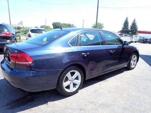 Used 2013 Volkswagen Passat 2.5 SE FWD image 6