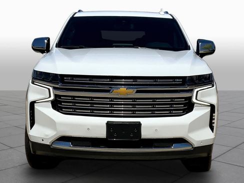 Used 2023 Chevrolet Suburban Premier image 4
