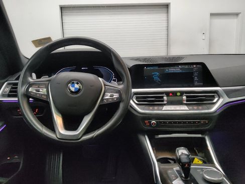 Used 2021 BMW 330e w/ Convenience Package RWD image 22