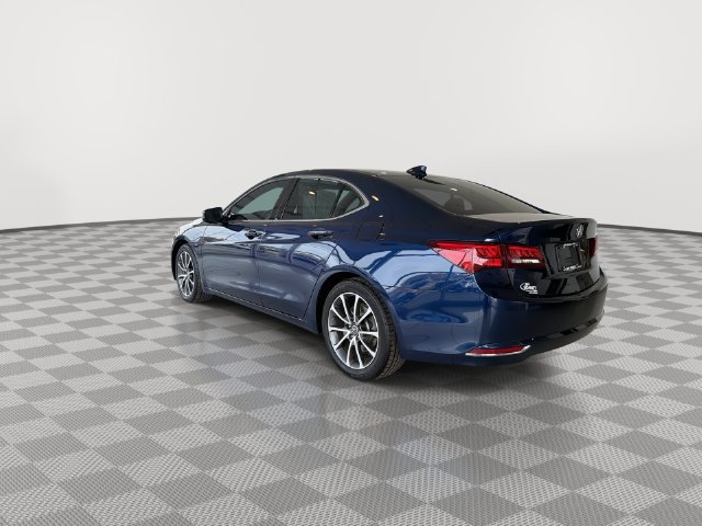 Used 2017 Acura TLX w/ Technology Package FWD image 7