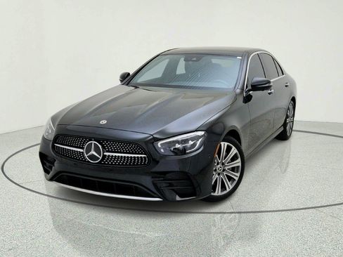 Certified 2022 Mercedes-Benz E 350 Sedan image 3