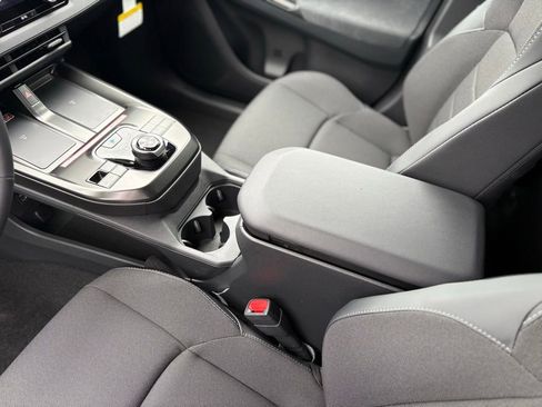 New 2026 Toyota C-HR AWD/4WD image 18