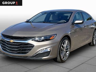 Used 2025 Chevrolet Malibu LT