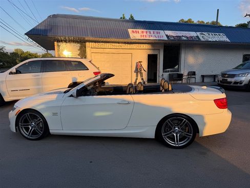 Used 2011 BMW 335is Convertible RWD image 23