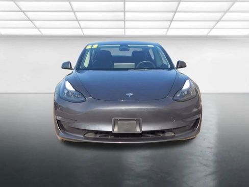 Used 2022 Tesla Model 3 Long Range image 3