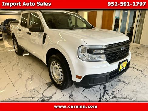 Used 2022 Ford Maverick XL FWD image 1