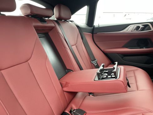 Used 2025 BMW 440i xDrive w/ Parking Assistance Package image 22