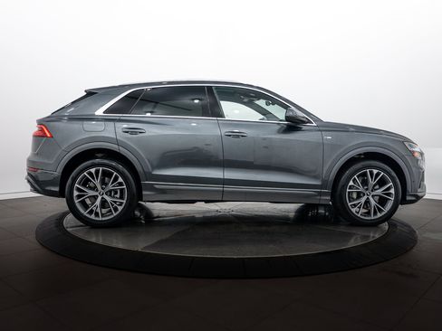 Used 2021 Audi Q8 Premium Plus AWD/4WD image 3