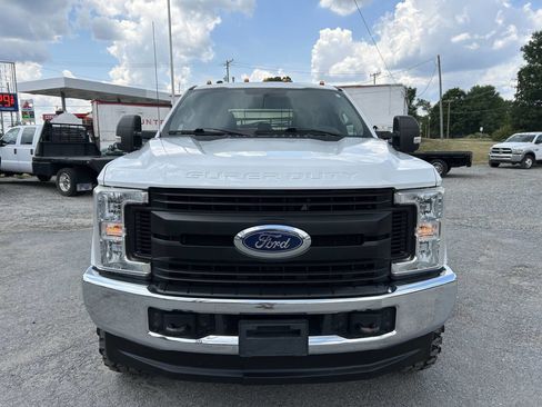 Used 2019 Ford F350 XL w/ Power Equipment Group AWD/4WD image 3