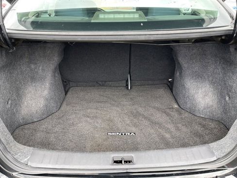 Used 2019 Nissan Sentra SV image 10