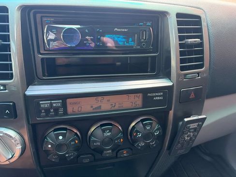 Used 2006 Toyota 4Runner 4WD image 11