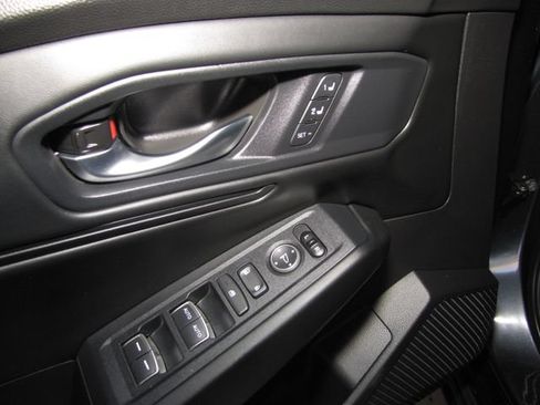 Certified 2023 Honda Accord EX-L image 11