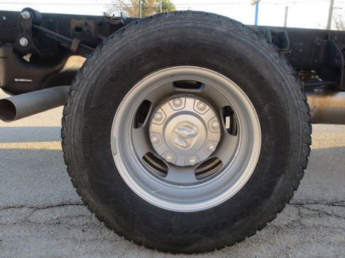 Used 2023 RAM 3500 Tradesman image 39