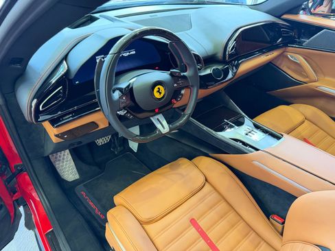 Used 2025 Ferrari Purosangue image 43