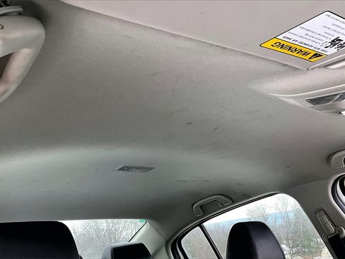 Used 2018 MAZDA MAZDA3 Touring image 20