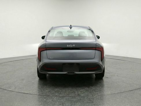 Used 2025 Kia K4 LXS image 7