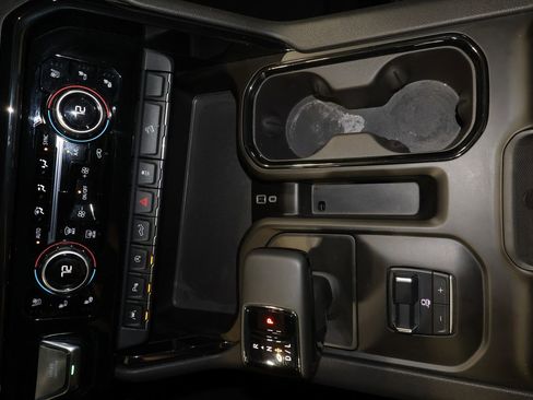 Certified 2024 GMC Sierra 1500 AT4 w/ AT4 Carbonpro Edition image 15