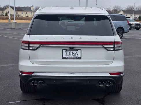 Used 2023 Lincoln Aviator Reserve w/ Equipment Group 201A image 13