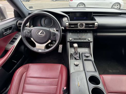 Used 2015 Lexus IS 250 w/ F-Sport Package RWD image 10