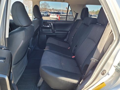 Used 2021 Toyota 4Runner TRD Off-Road image 6