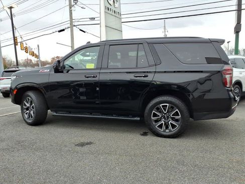Used 2022 Chevrolet Tahoe Z71 w/ Luxury Package image 7