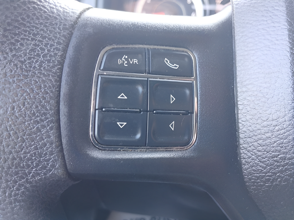 Used 2020 RAM 1500 Warlock AWD/4WD image 21