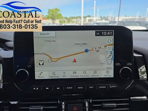 Used 2025 Nissan Pathfinder SL AWD/4WD image 13