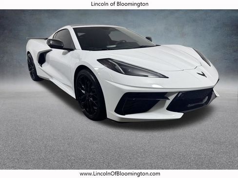Used 2025 Chevrolet Corvette Stingray Premium Cpe RWD image 10