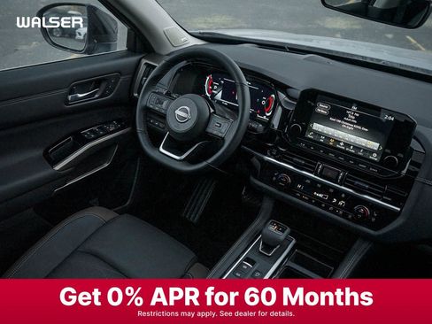 New 2025 Nissan Pathfinder Platinum w/ Black Appearance Package image 14