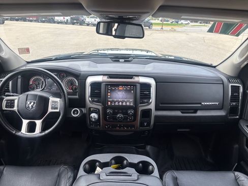 Used 2017 RAM 1500 Laramie w/ Convenience Group AWD/4WD image 25