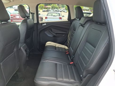 Used 2019 Ford Escape SEL AWD/4WD image 10