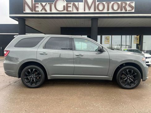 Used 2020 Dodge Durango SXT image 10
